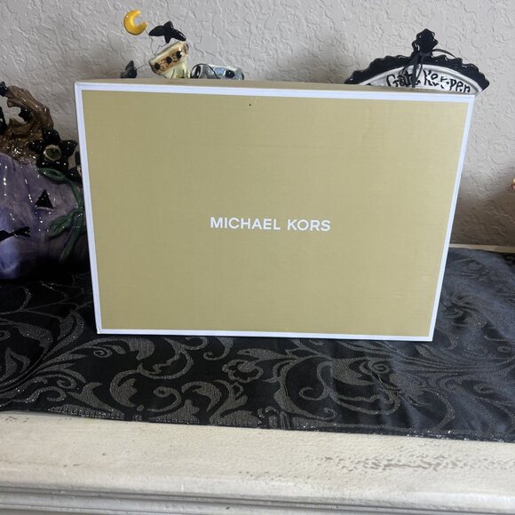 MICHAEL KORS Ava Patent Leather Strappy Sandal Size 9M Light Blush NIB - Picture 7 of 7